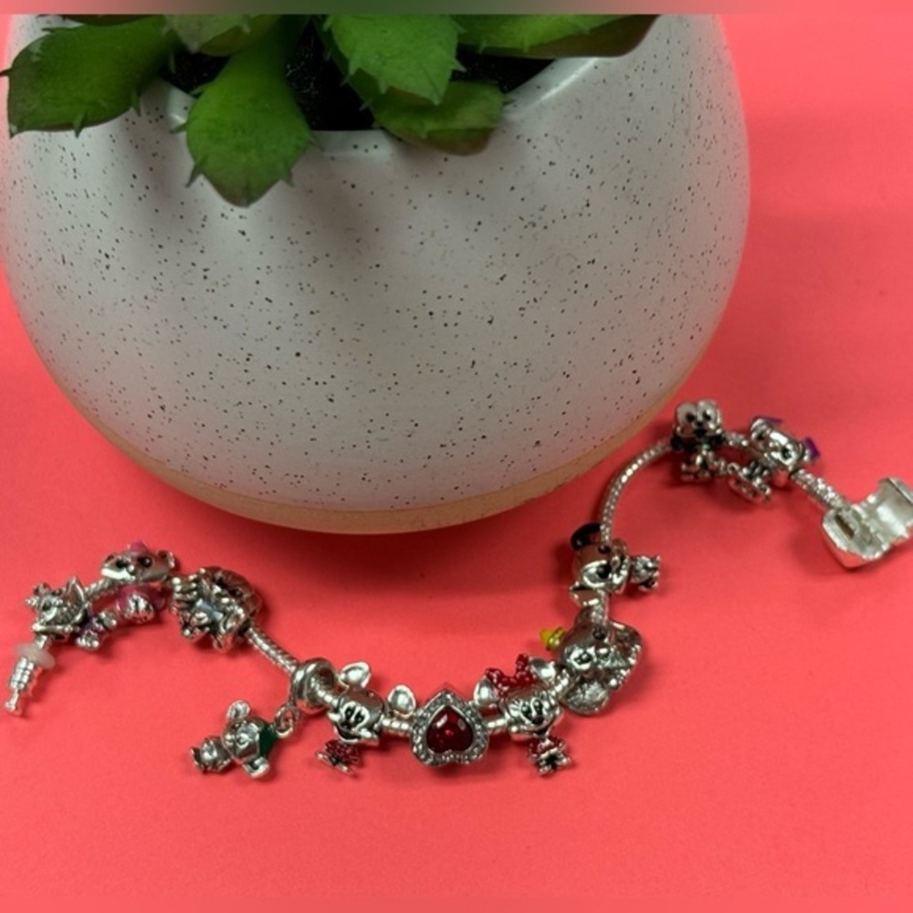 Mickey and Friends Charm bracelet
